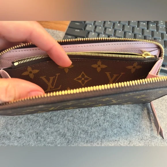 Louis Vuitton Brown and Gold Monogram Clutch